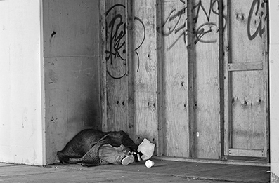 Homeless : Street Life : New York : Personal Photo Projects : Photos : Richard Moore : Photographer